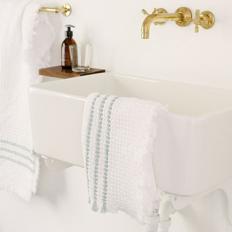 Mungo Belgian Waffle Bath Towel (White and Duck Egg)